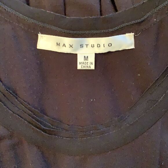 Black Sleeveless Max Studio Dress - Picture 5 of 9